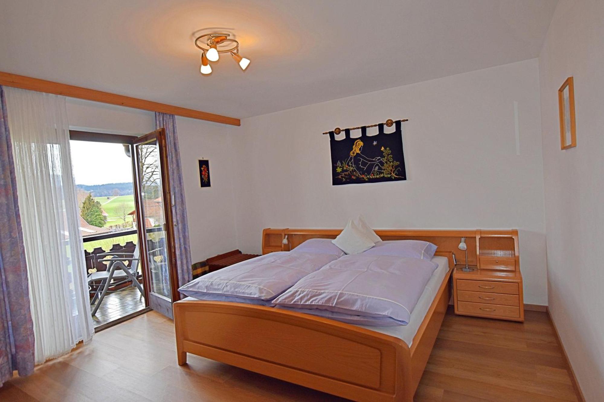 Ferienwohnung-Susanne-Im-Gaestehaus-Bergfrieden Bad Bayersoien Bagian luar foto