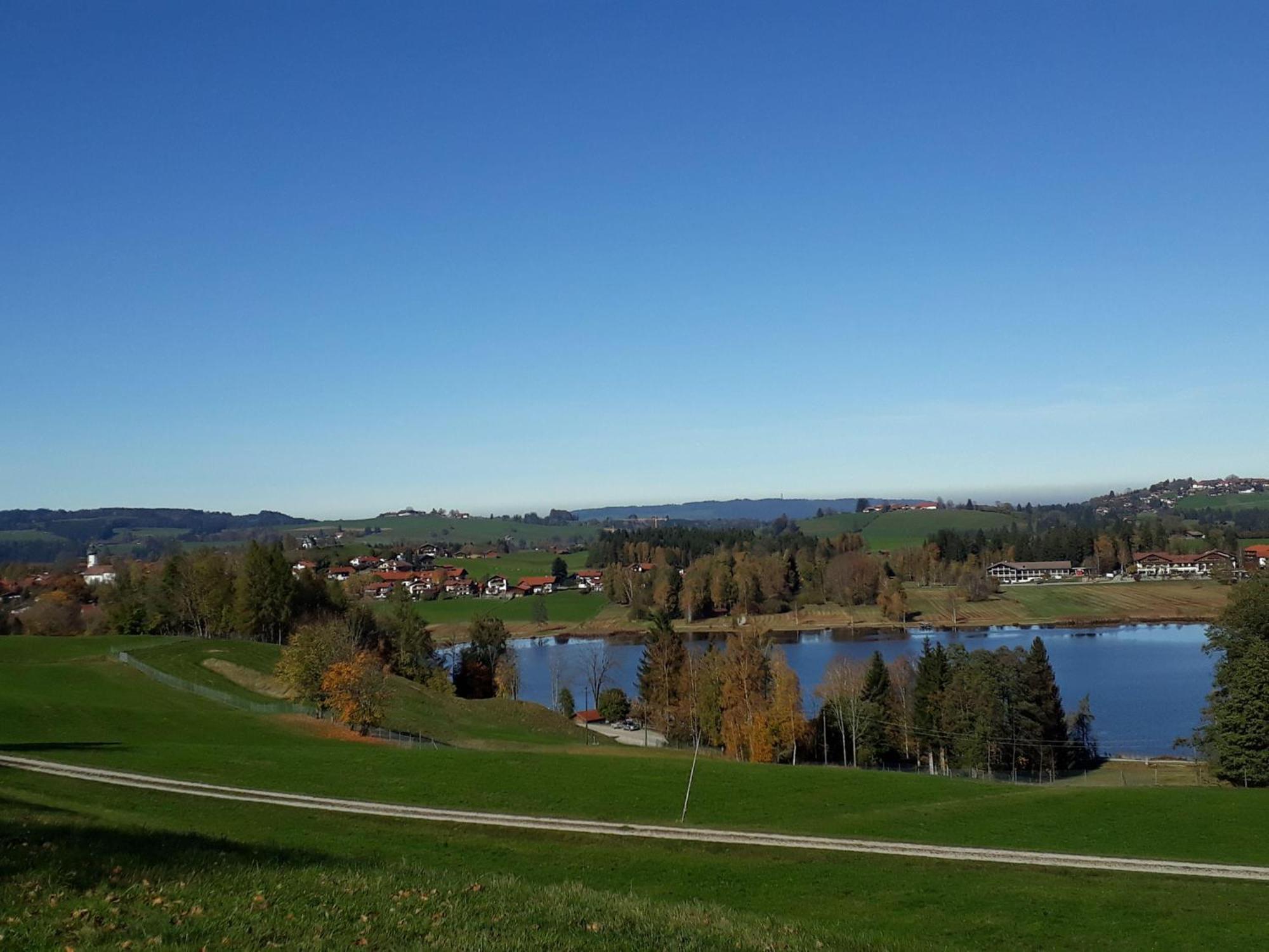 Ferienwohnung-Susanne-Im-Gaestehaus-Bergfrieden Bad Bayersoien Bagian luar foto