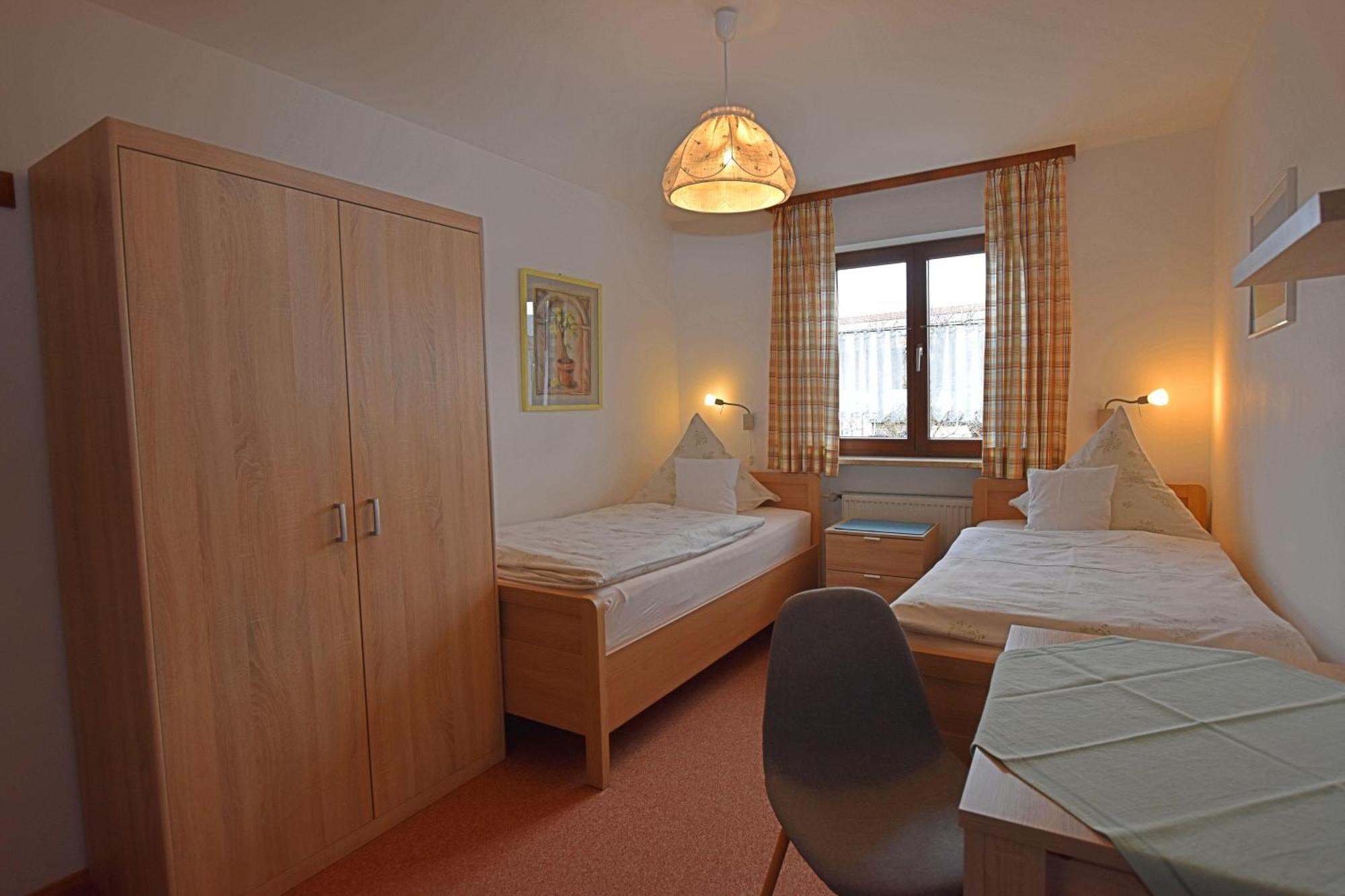 Ferienwohnung-Susanne-Im-Gaestehaus-Bergfrieden Bad Bayersoien Bagian luar foto